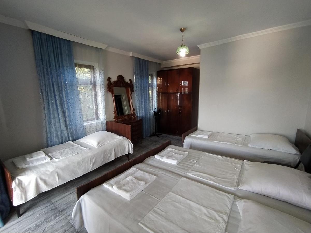 Guest House Teni Makhinjauri Exterior photo